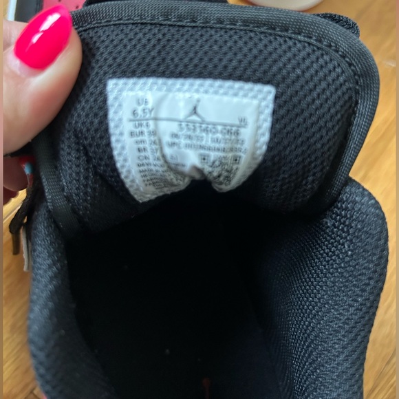 NWT Nike Air Jordan 1 Low GS Alternate Bred Toe / Big Boys 6.5 - Picture 6 of 6